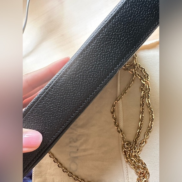 Louis Vuitton
Bicolor Monogram Empreinte Felicie Pochette Bag - Picture 14 of 16